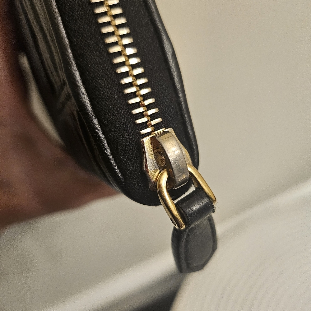 Prada Black Ruched Leather Zip Around Wallet Gold Hardware - Picture 5 of 13